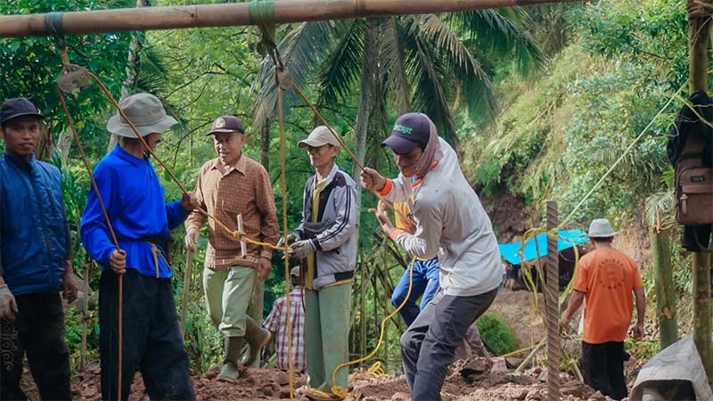 Jembatan Gantung Takokak Cianjur