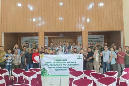 A93A0076 F858 4E5B AEBC F9F0D9796D7B